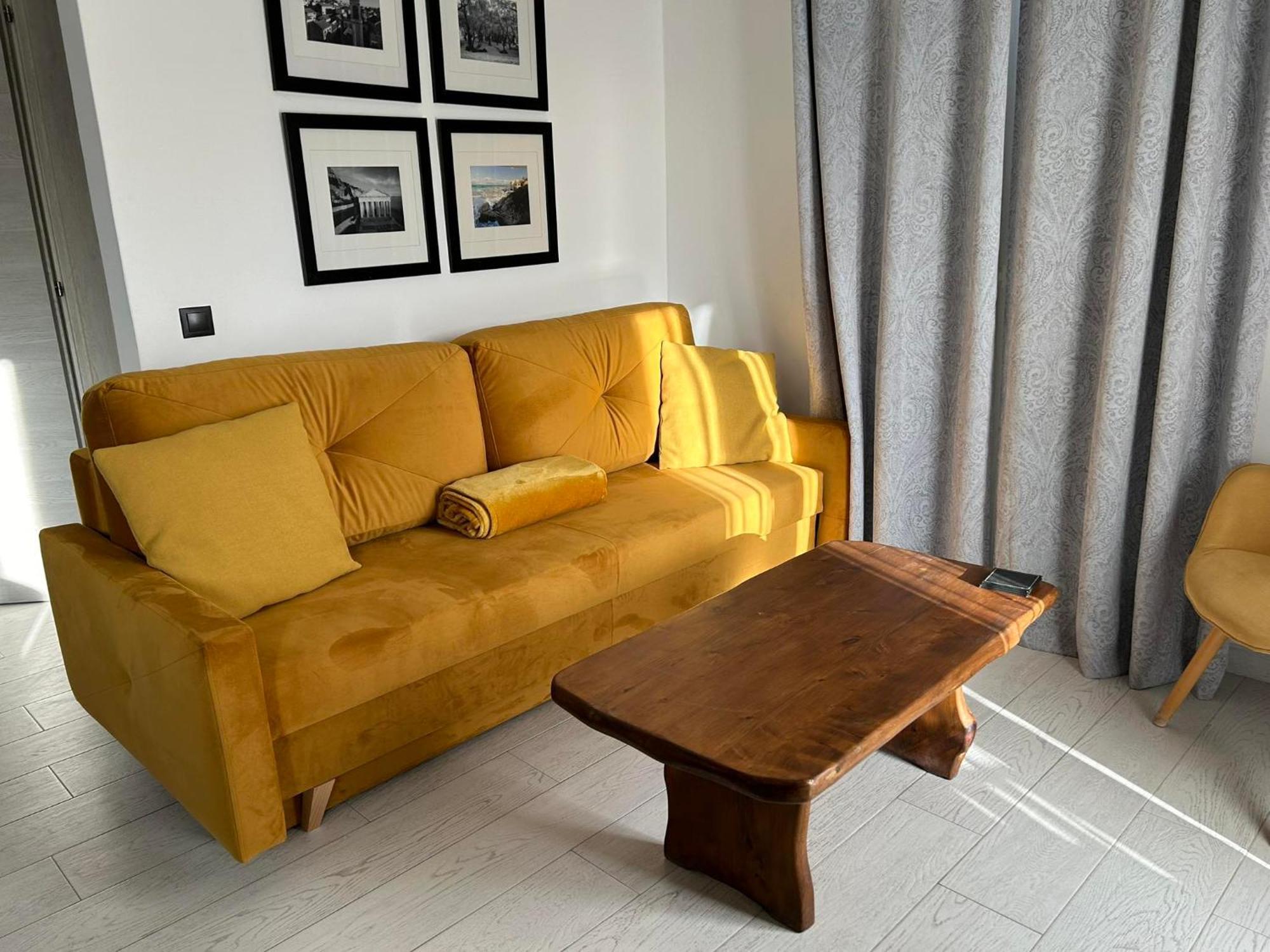 Deluxe Town Hall Square Flat In Historical Center 3 Corfu  Bagian luar foto
